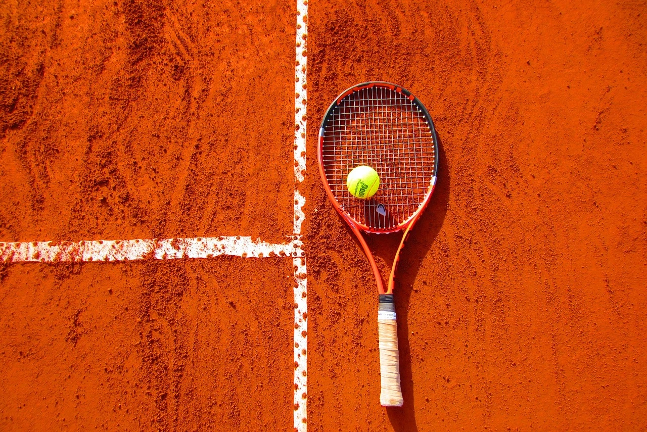7 tips til at finde den helt rette tennis-ketcher til dig